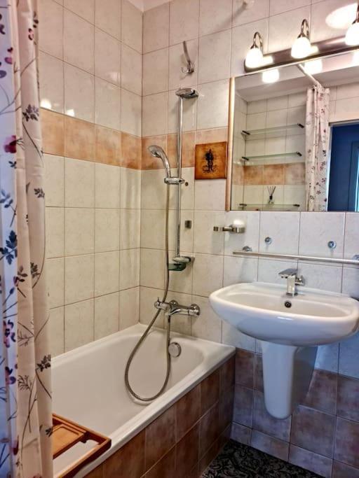 Apartament Zachodni Z Balkonem 4 Osoby Warschau Buitenkant foto